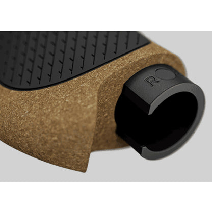Cut-away view of Ergon GP1 Evo BioKork grip showing fibreglass-reinforced inner core and ergonomic structure